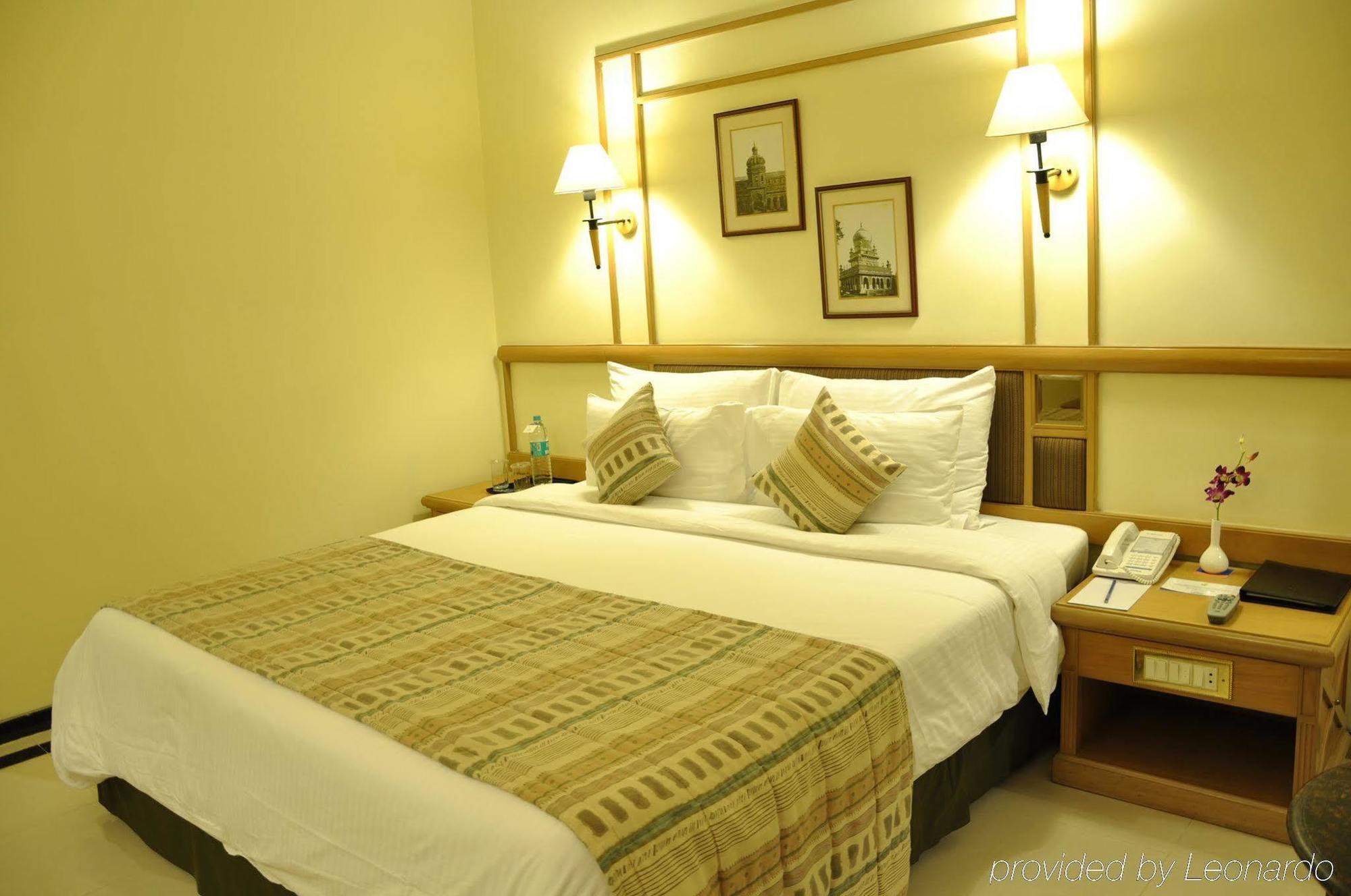 Hotel Aditya Park-a Sarovar Portico 4*