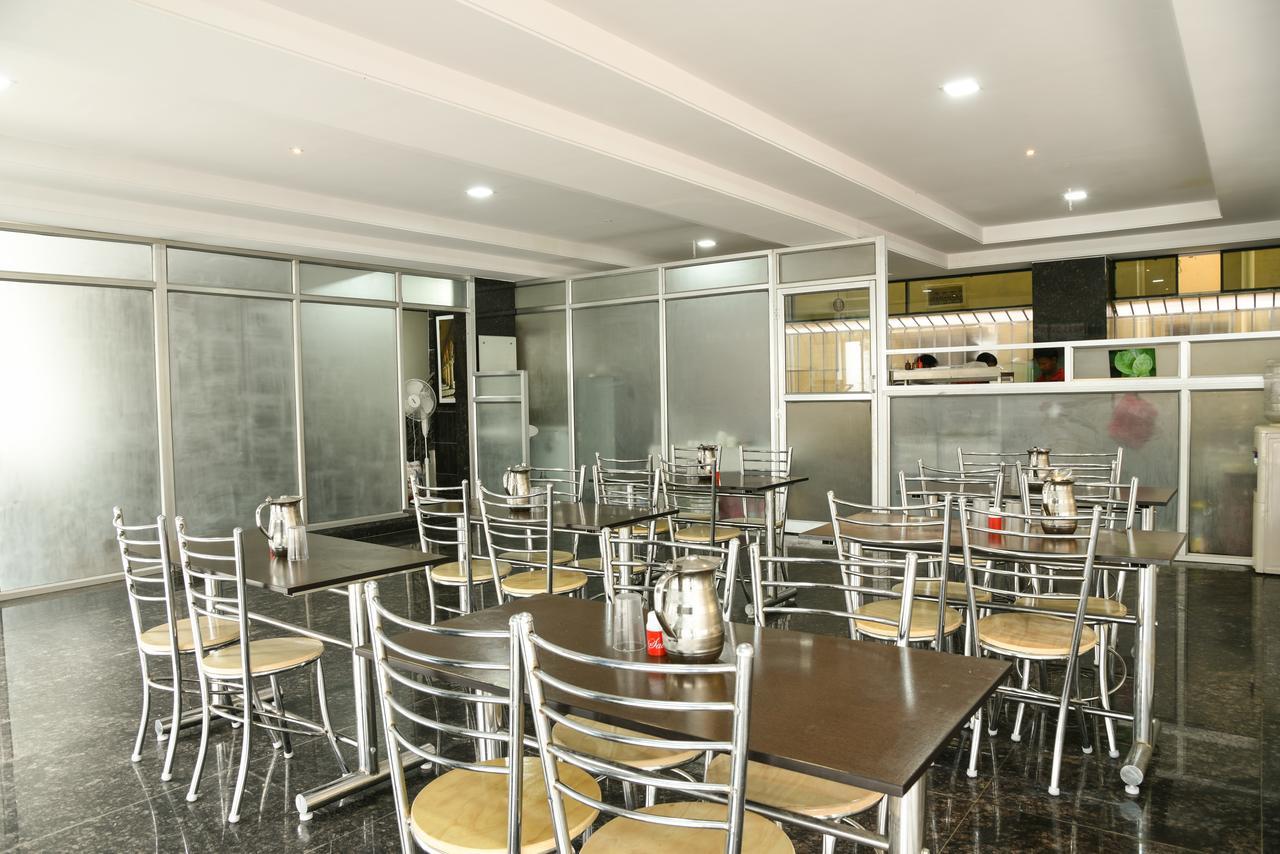 Fabhotel Spring Leaf Gachibowli Hotel Hyderabad