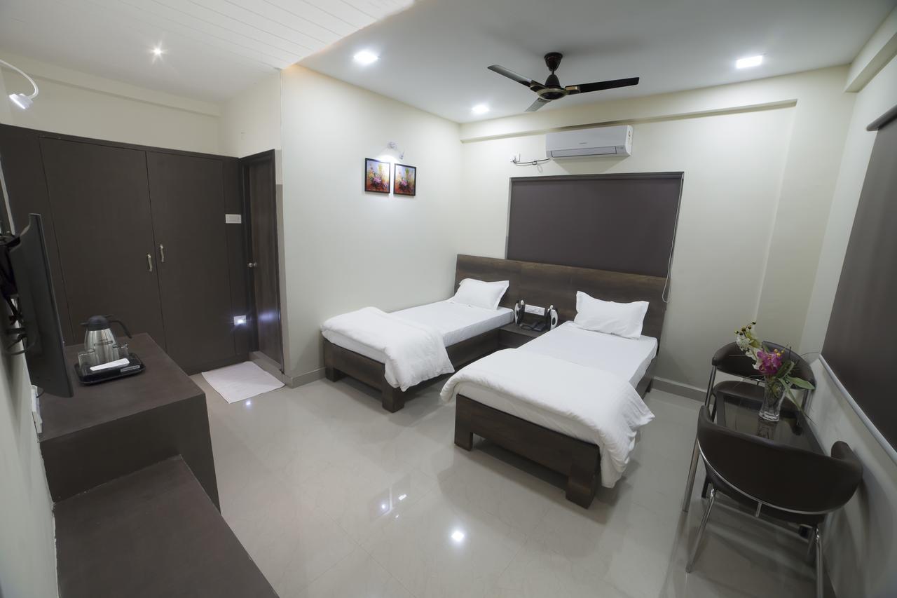Our Nest Banjara 2* Hyderabad