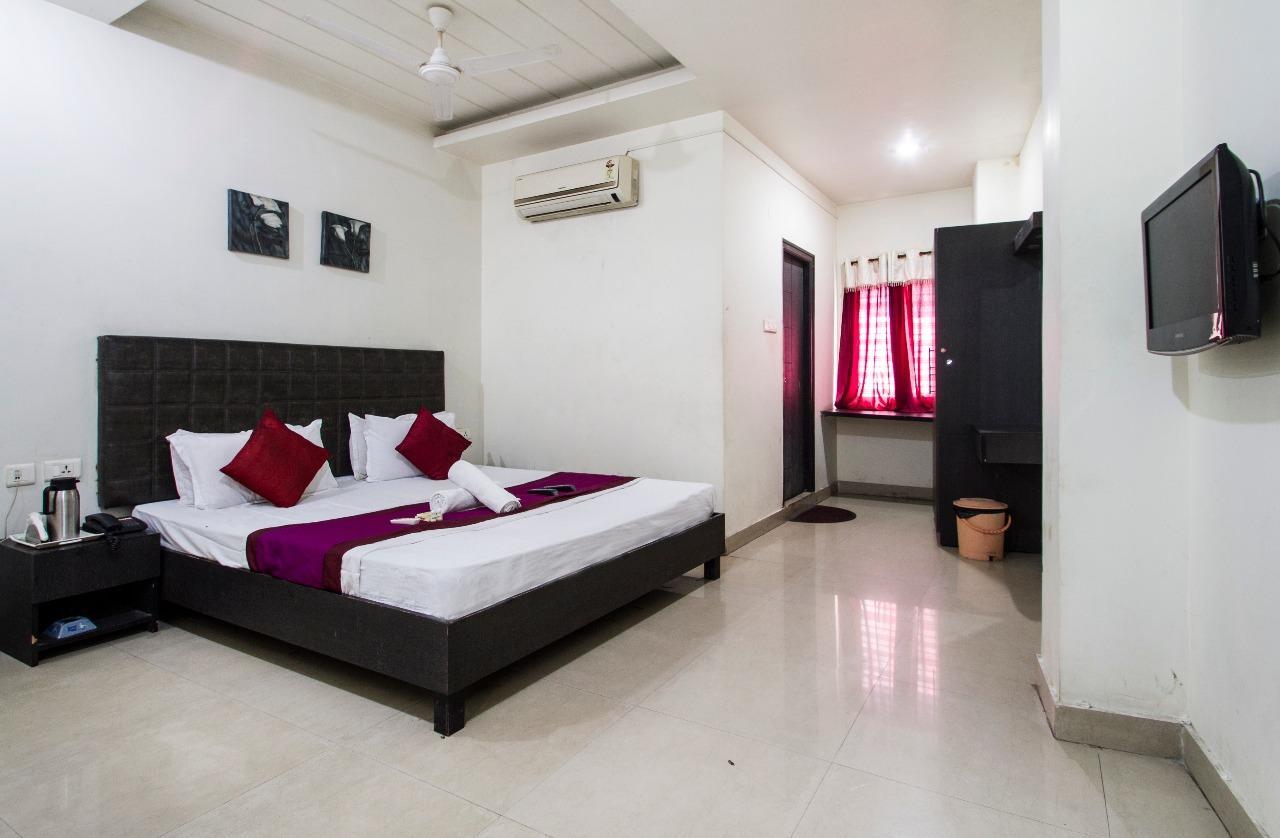 Shilpi Grand * Hyderabad