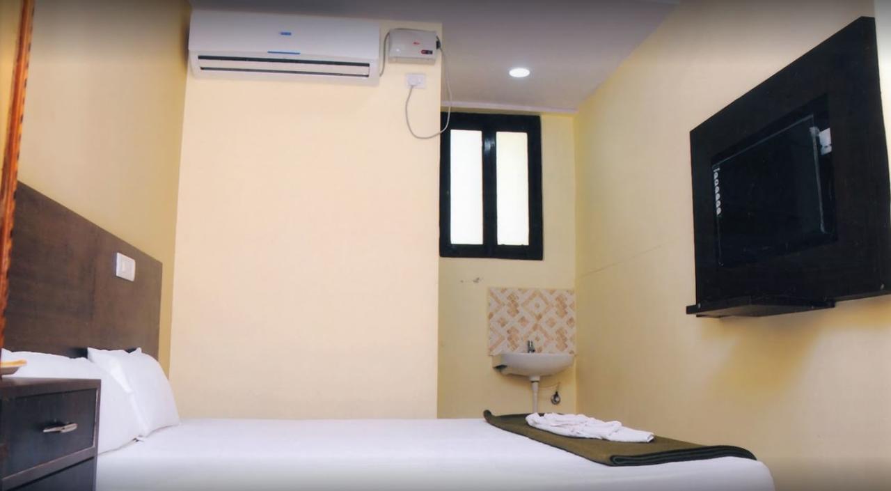 Divya Hyderabad