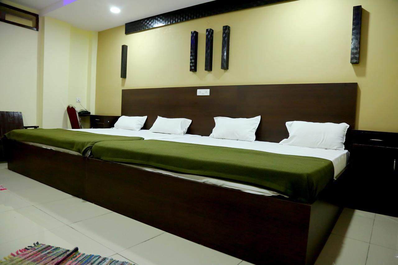 Hotel Divya
