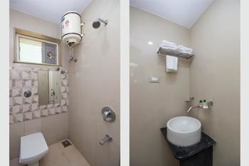 Hotel Oyo 1421 Nirmal Excellency 3*