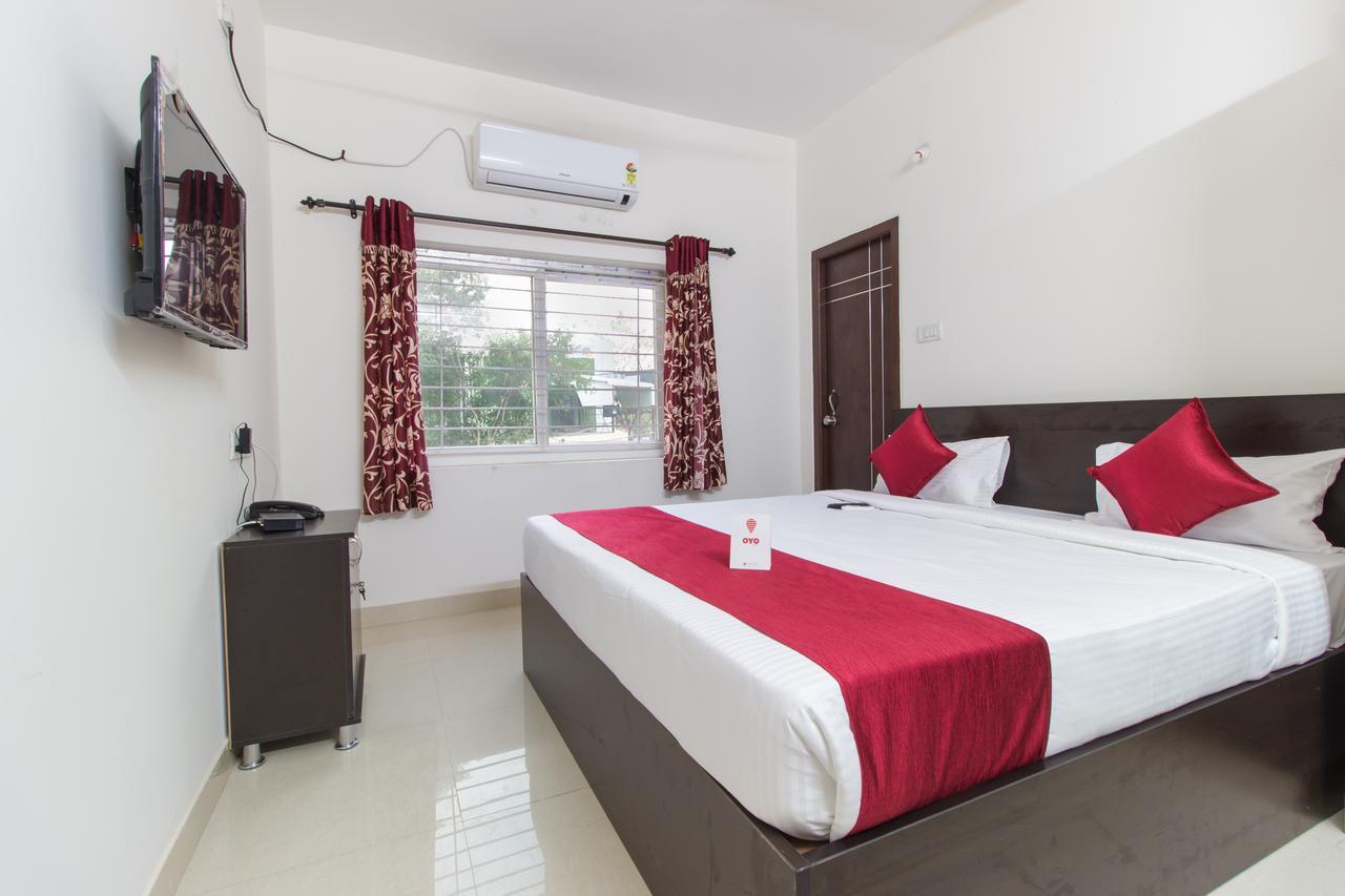 Qube Hotel