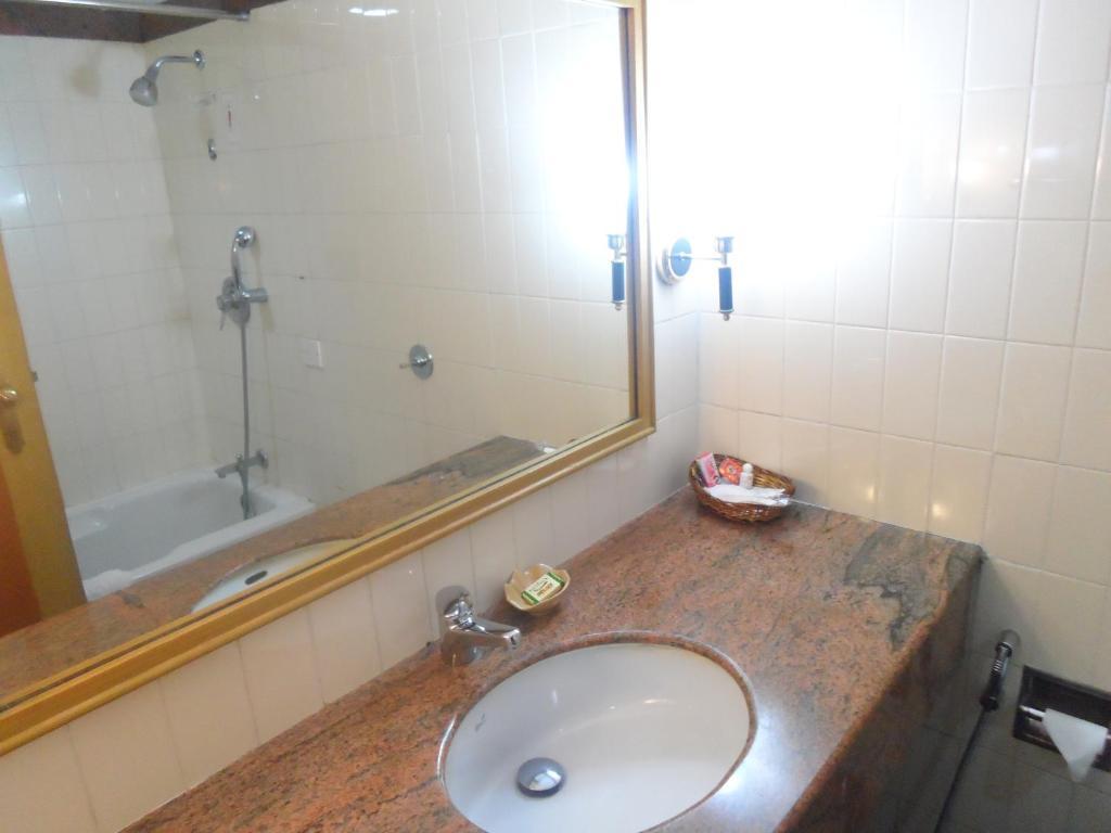 Hotel Kamat Lingapur 2*
