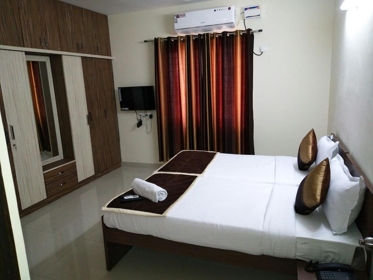 Hotel Fresh Living Prime Hitech