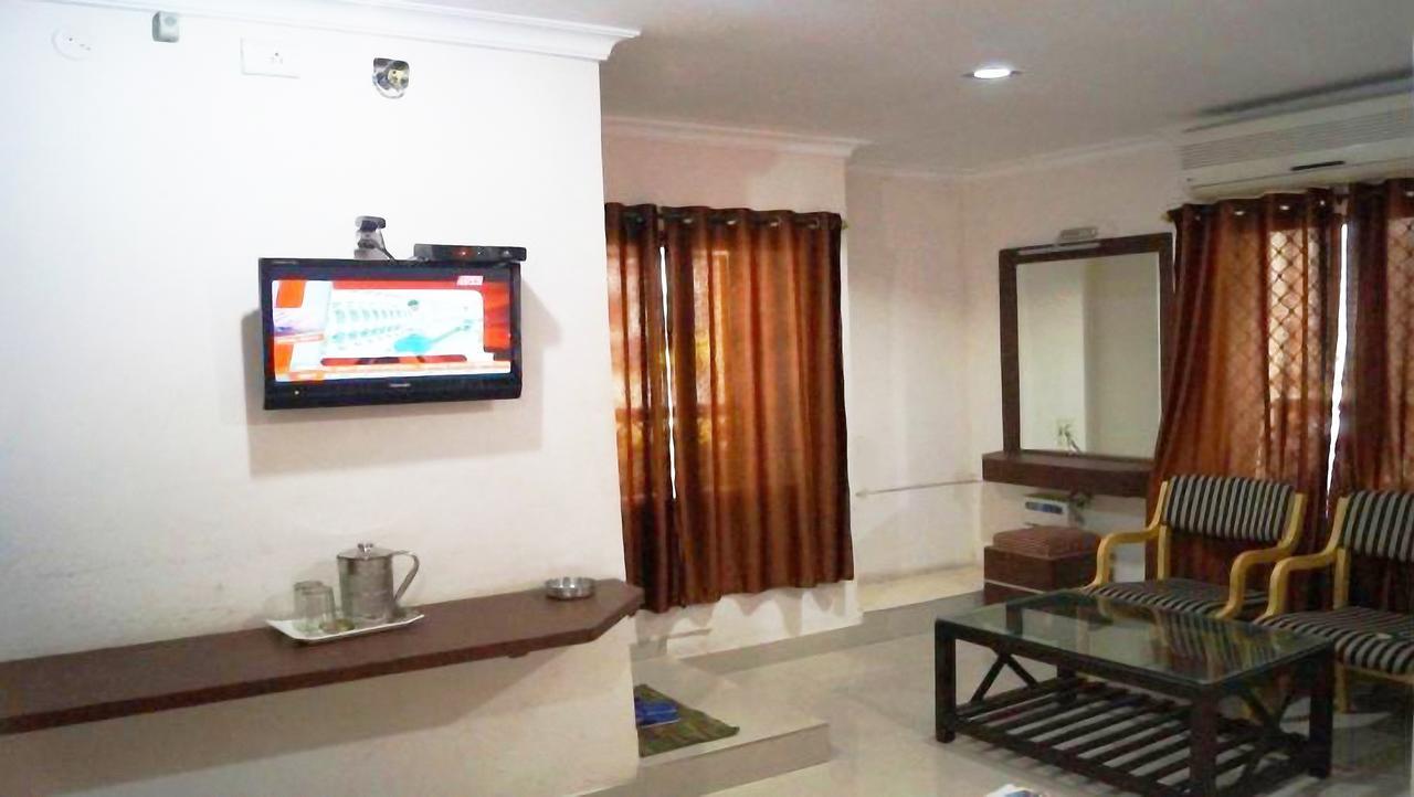 Vaishnavi Group Of Hotel 3*
