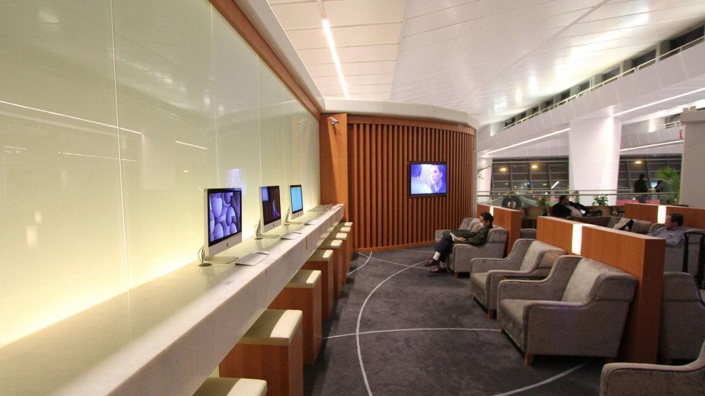Transit By Plaza Premium Lounge * Hyderabad
