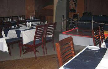 Hotel Parklane 2*