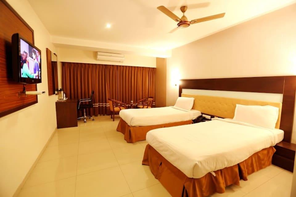 Hollyhock Hotel