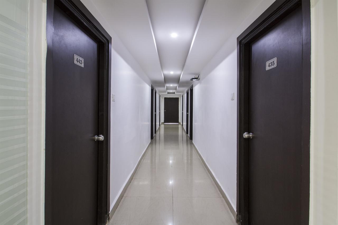 Hotel Oyo Near Shilparamam 3*
