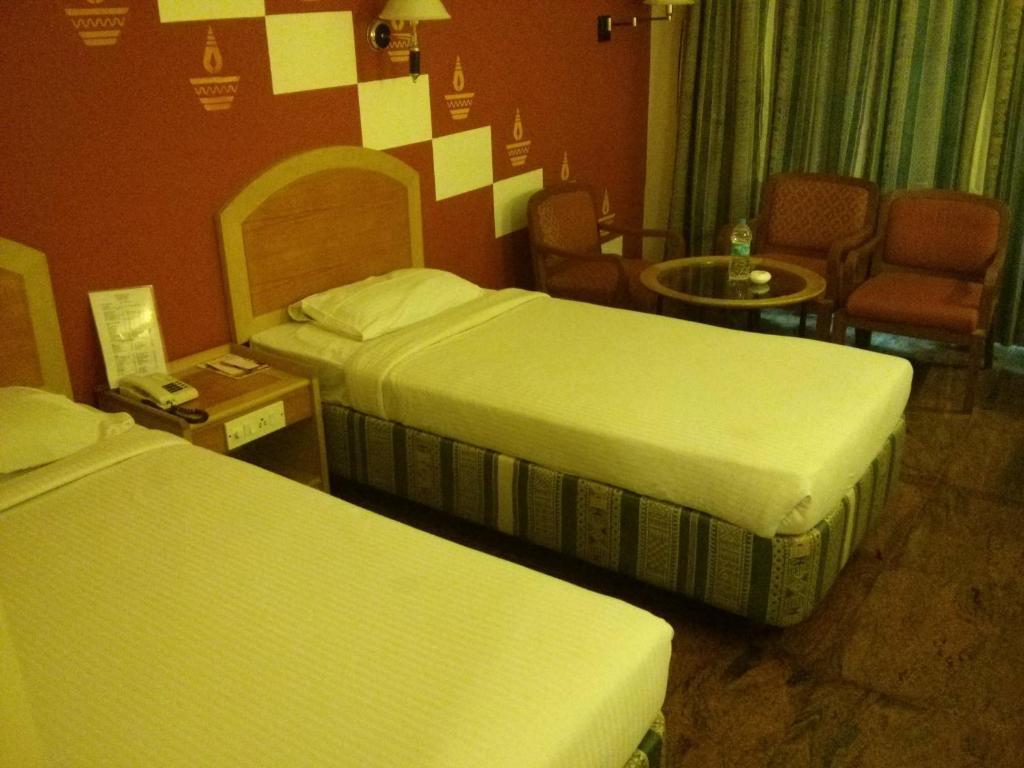 Kamat Lingapur Hotel 2*