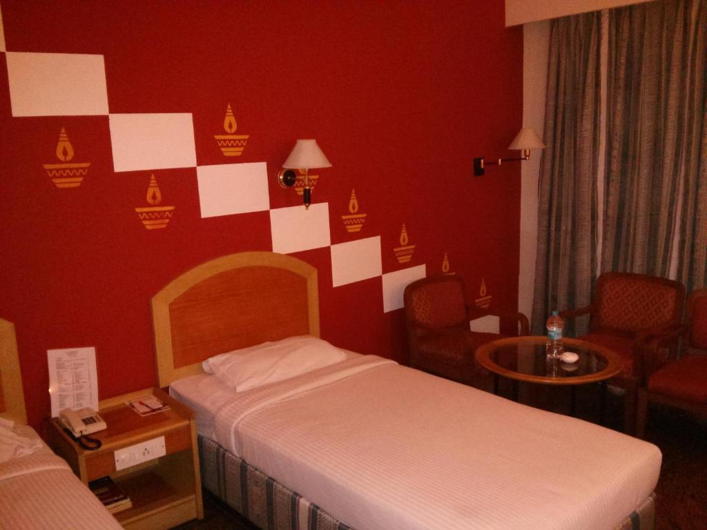 Hotel Kamat Lingapur Hyderabad