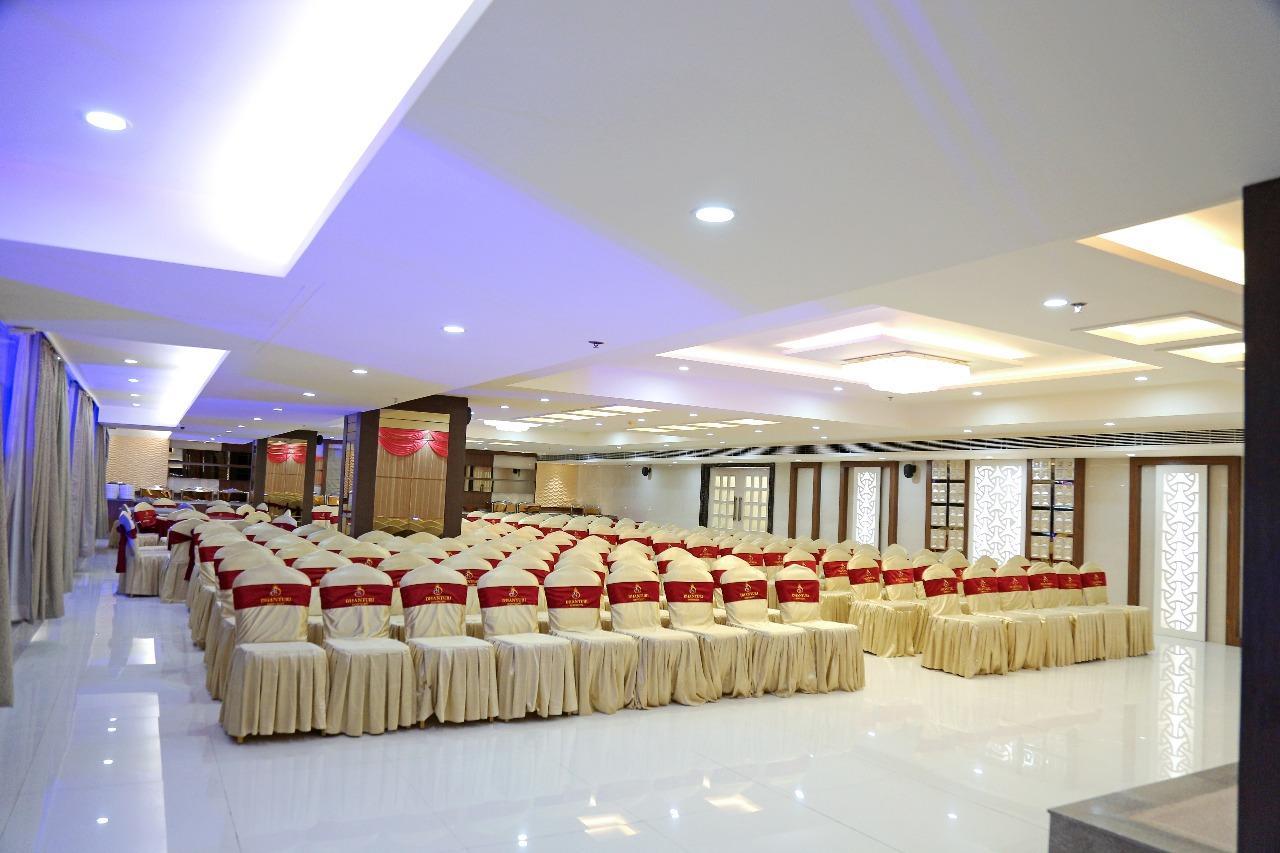 Shubham Celebrations Hotel 3*