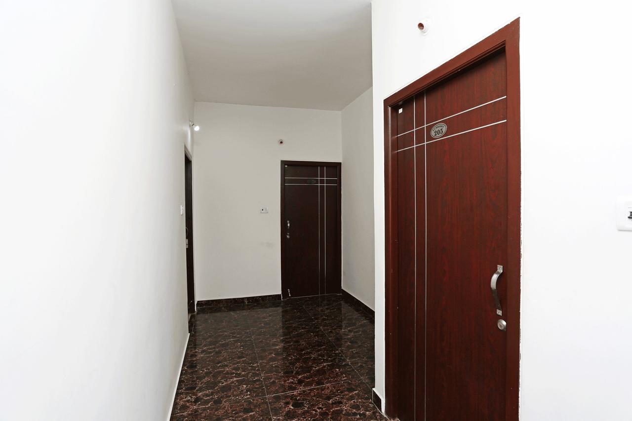 Qube Hotel