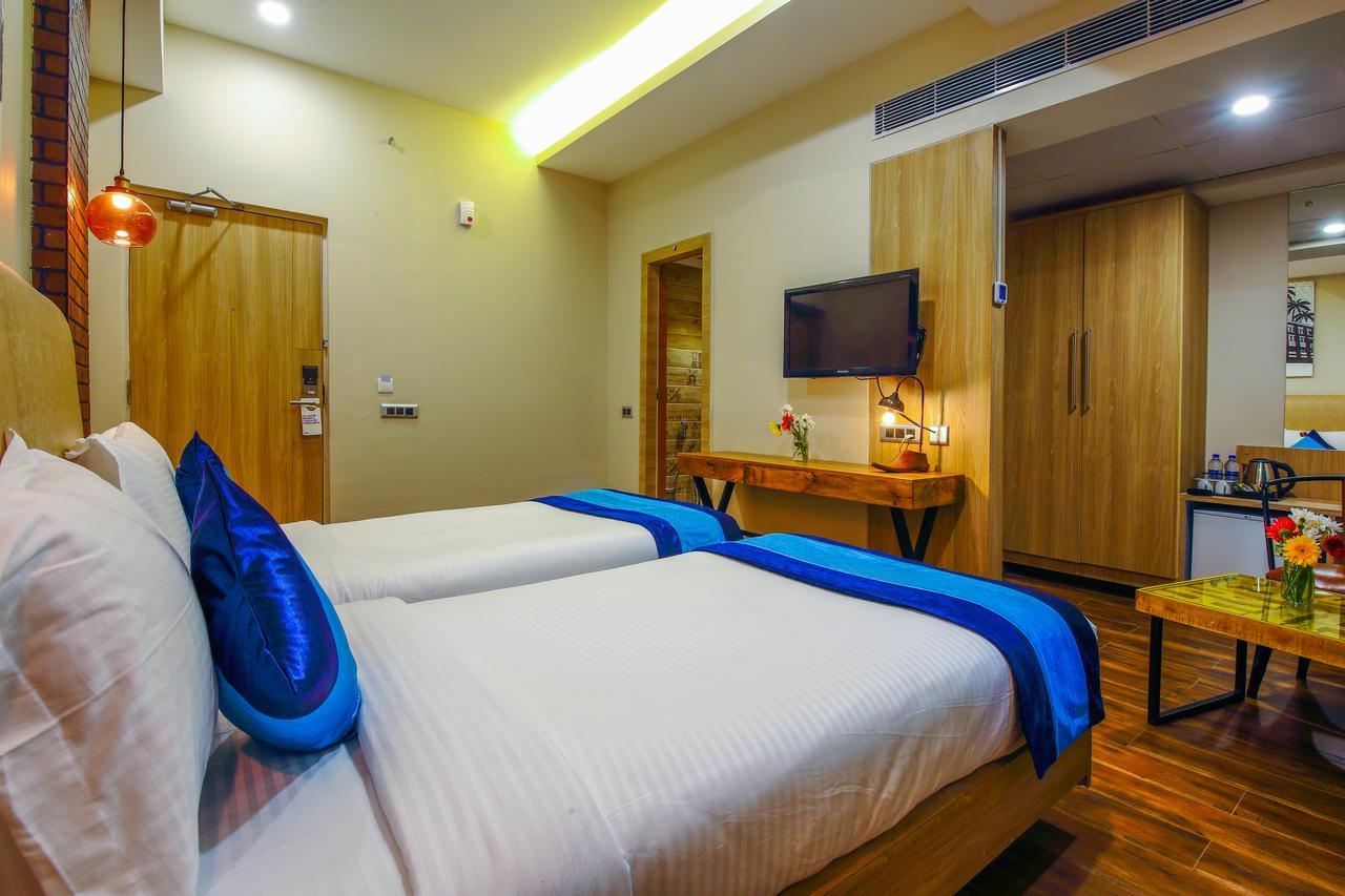 Hotel Mint Otm