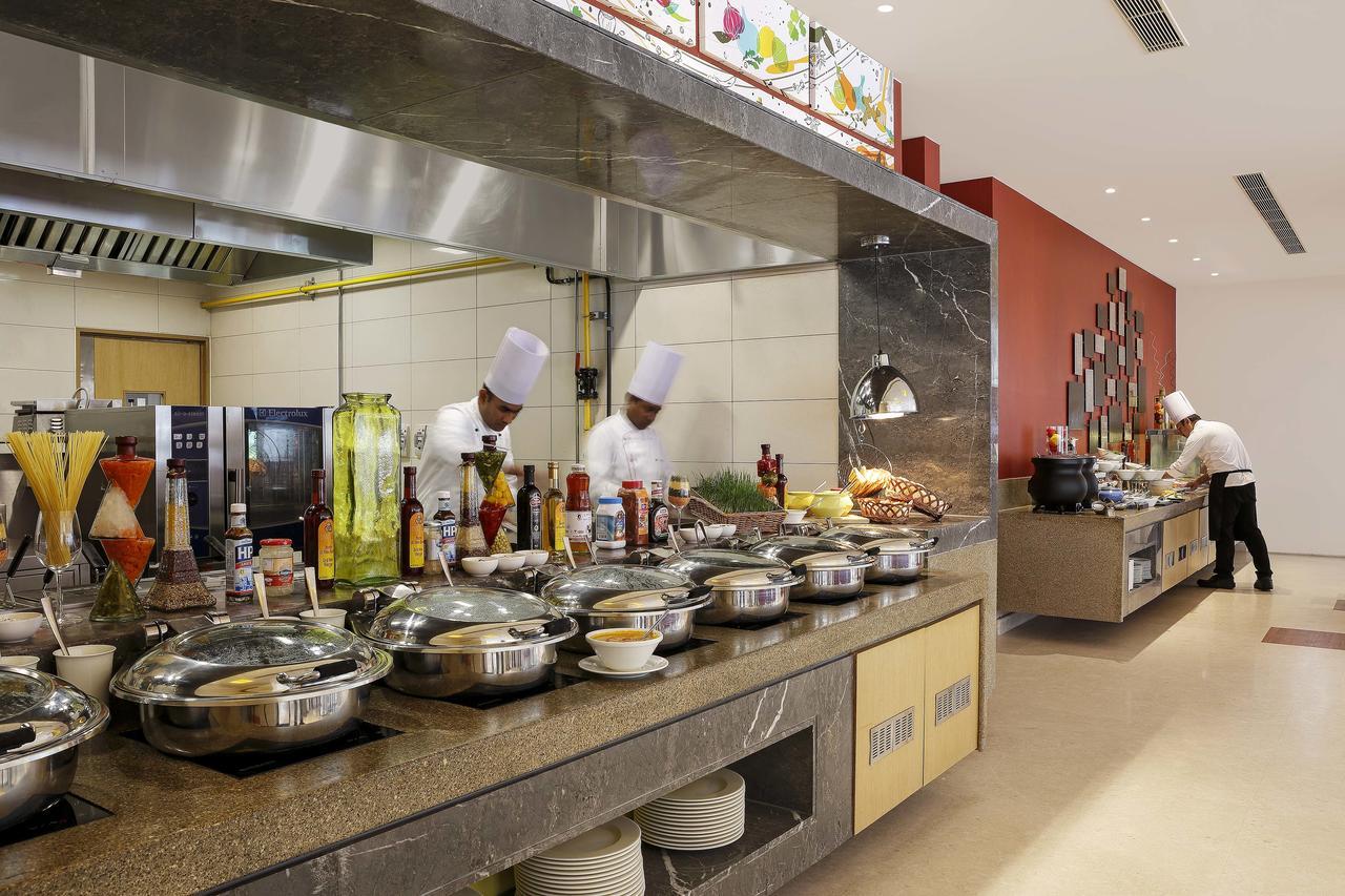 Hotel Ibis Hitec - An Accor Brand 4*