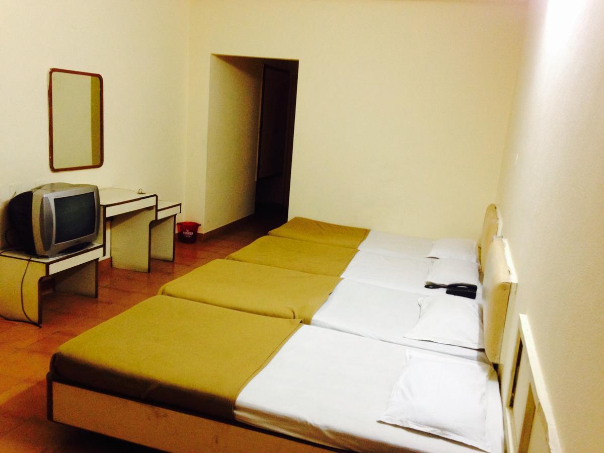 Lodge Ranjit Residency
