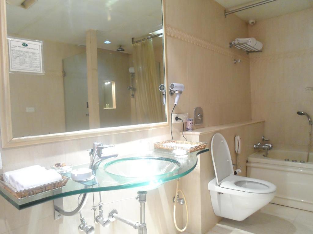 Hotel Ohris Banjara Hyderabad