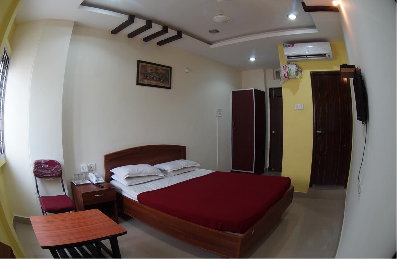 Hotel Oyo Flagship 74392 Mahesh Residency Hyderabad