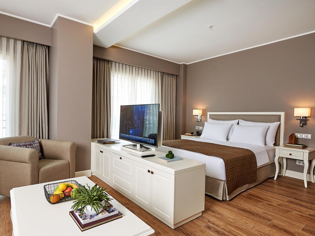 Hotel Oyo Flagship 74392 Mahesh Residency Hyderabad