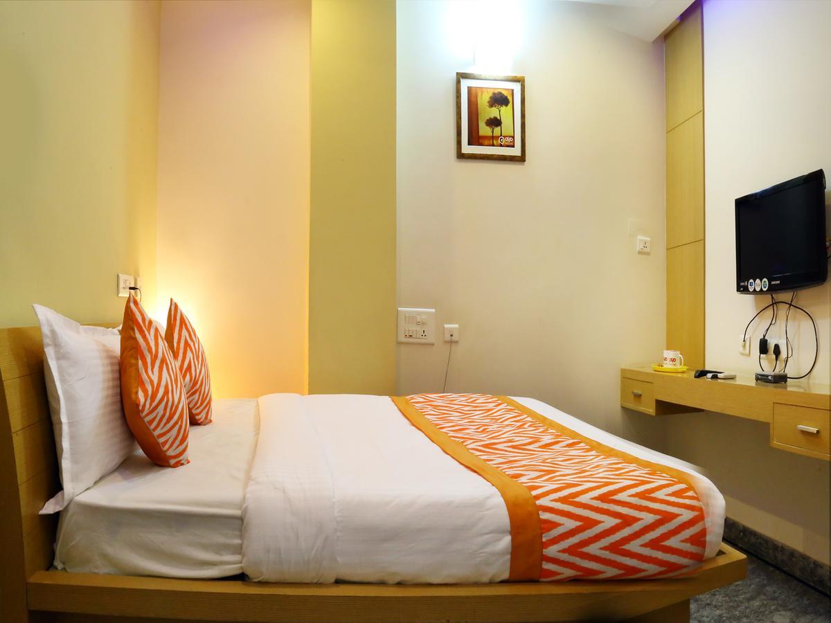 Oyo 732 Near Dlf Hotel Hyderabad