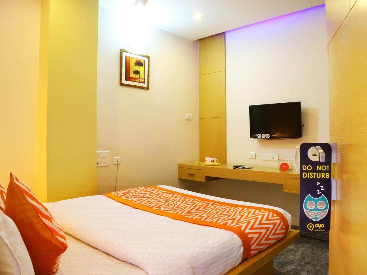Hotel Oyo 732 Near Dlf