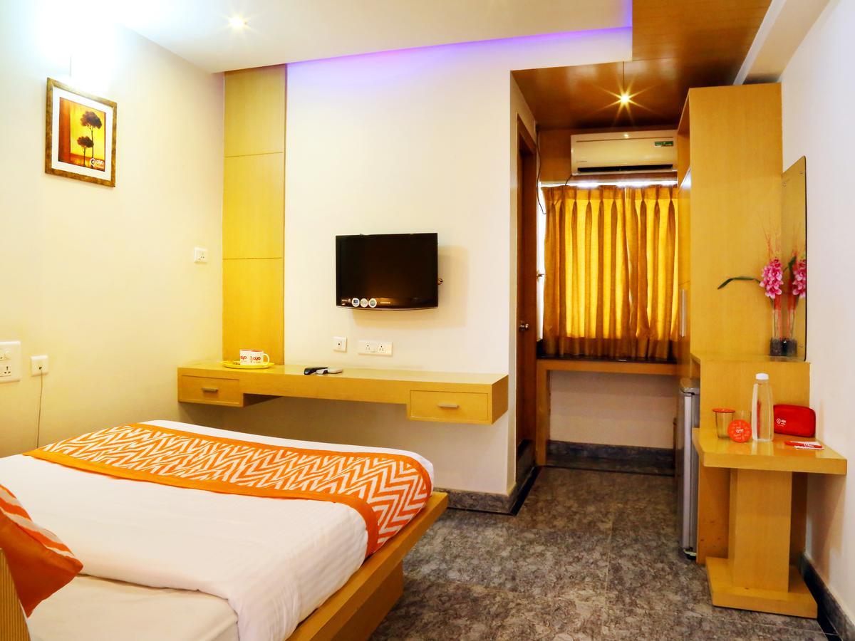 Oyo 732 Near Dlf Hotel