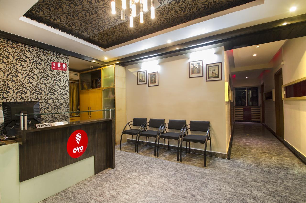 Hotel Oyo 732 Near Dlf 2*