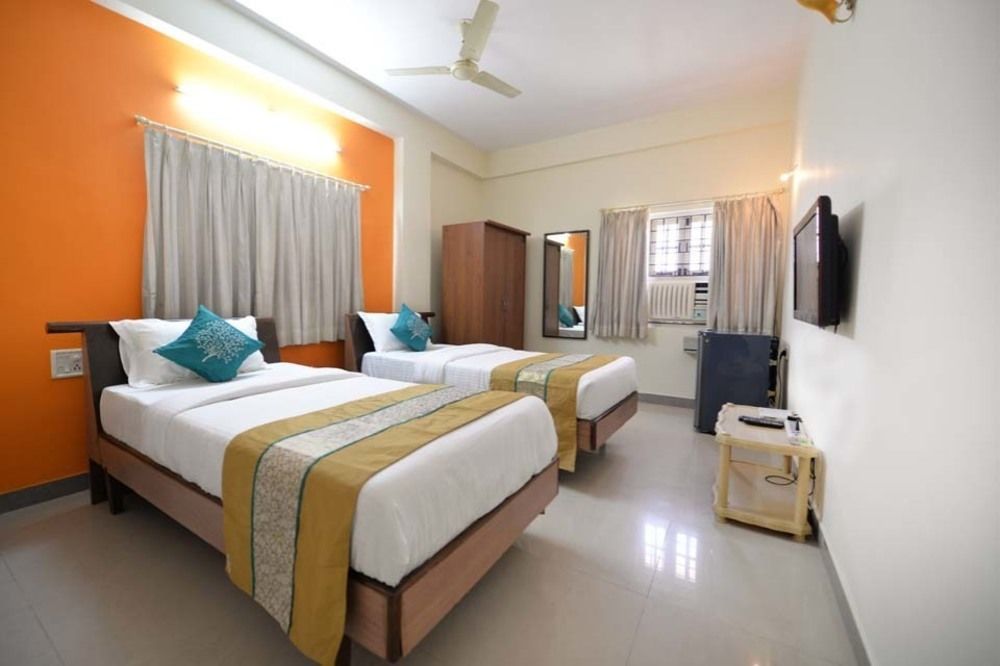 Super Collection O Begumpet Formerly Alpine Glow Sunrise Apartment