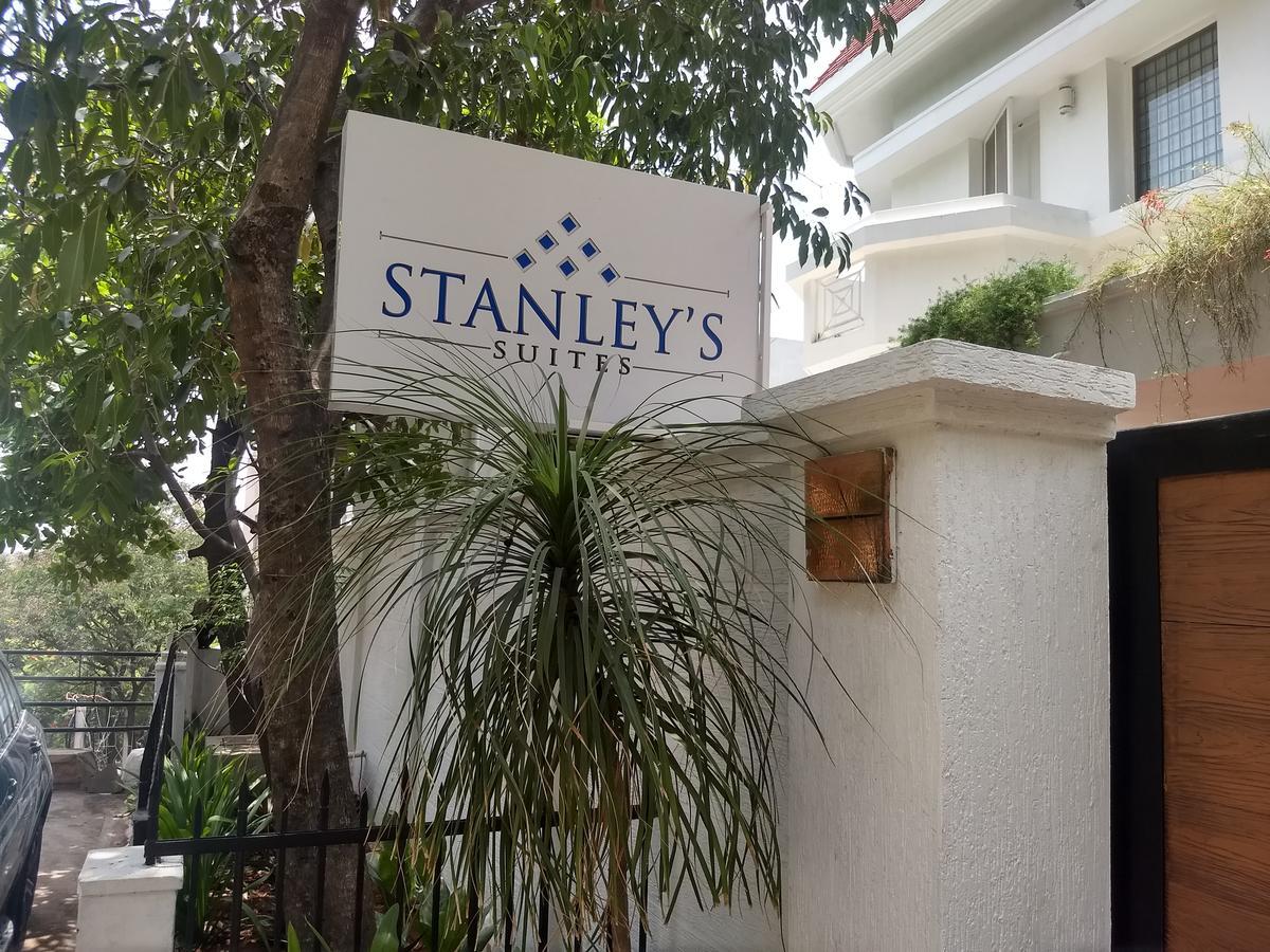 Stanley's Suites Apartment *