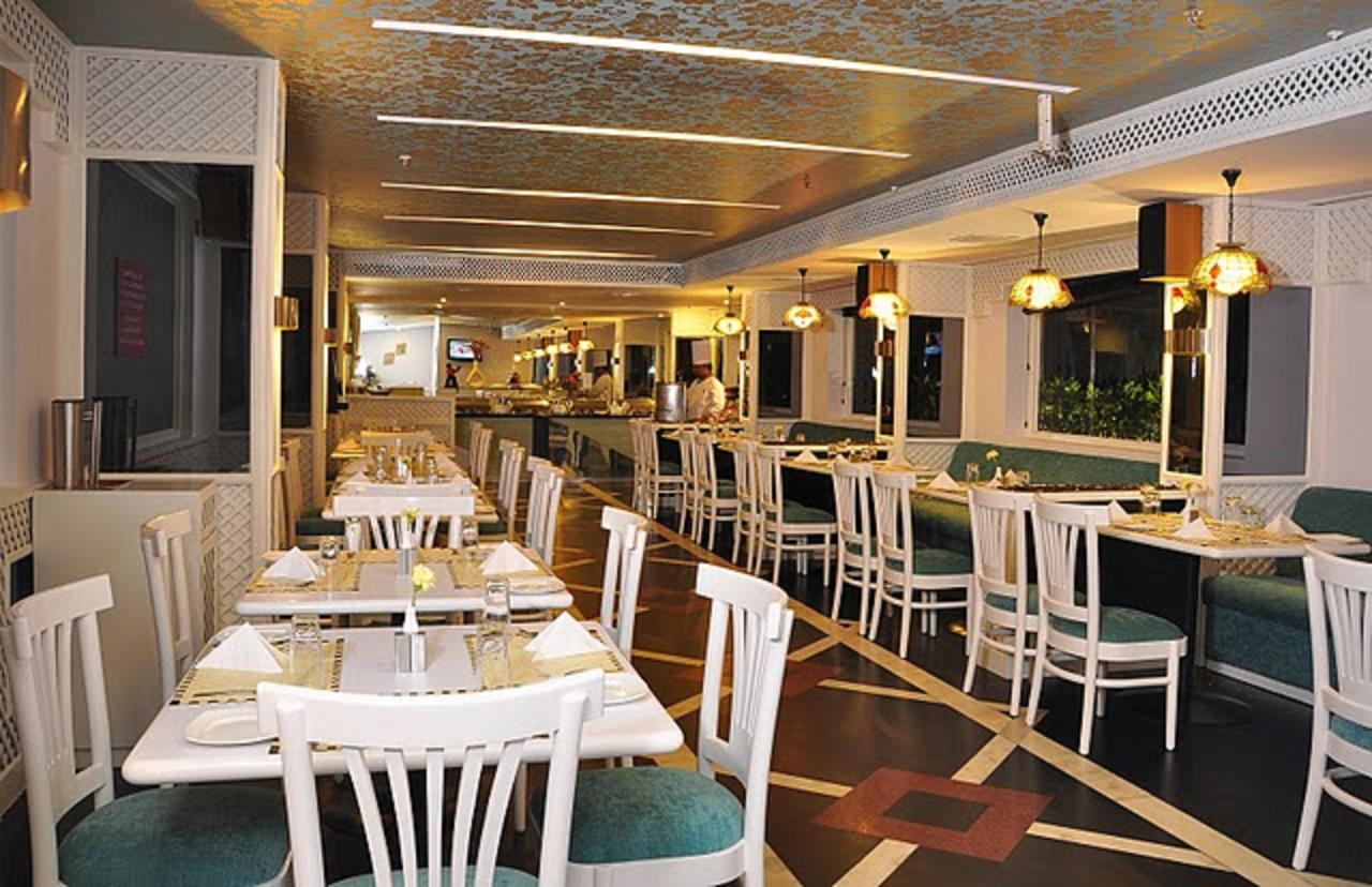 The Central Court 3* Hyderabad