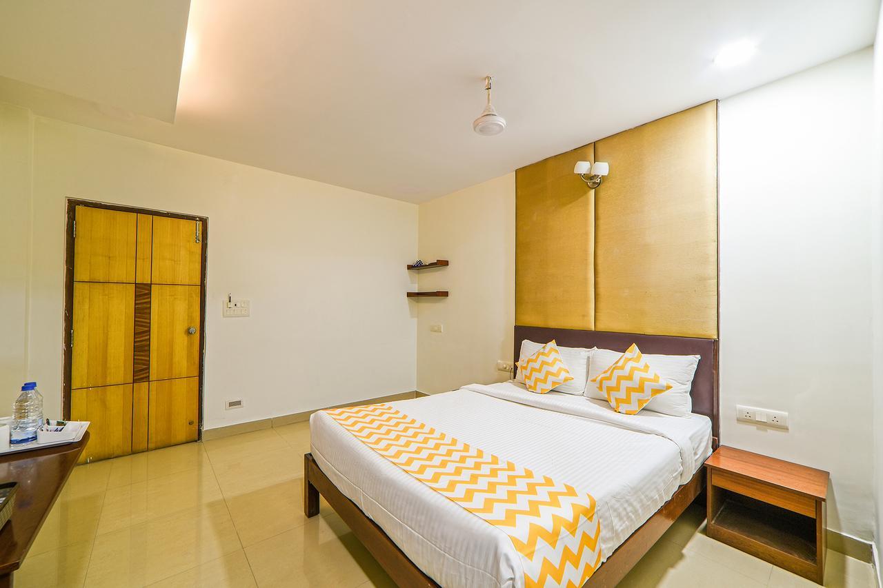 Fabhotel Prowell Caprock Hitech Hotel