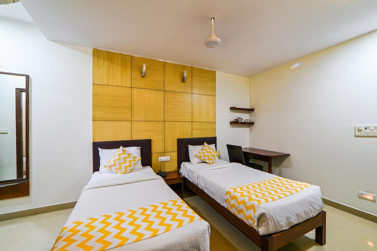 Fabhotel Prowell Caprock Hitech Hotel