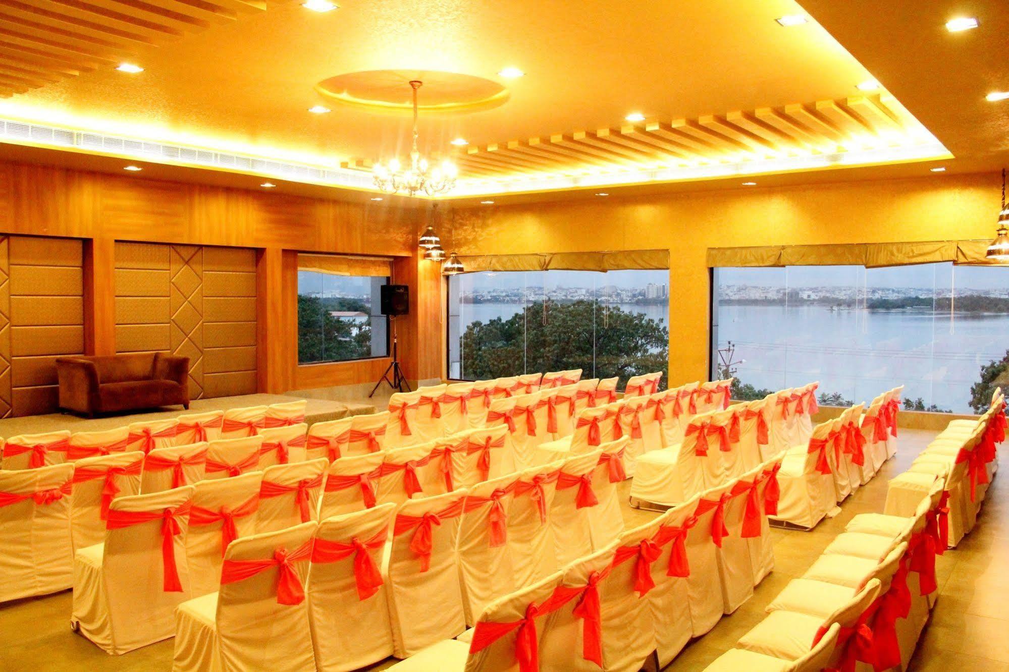 Hotel ​justa Hyderabad