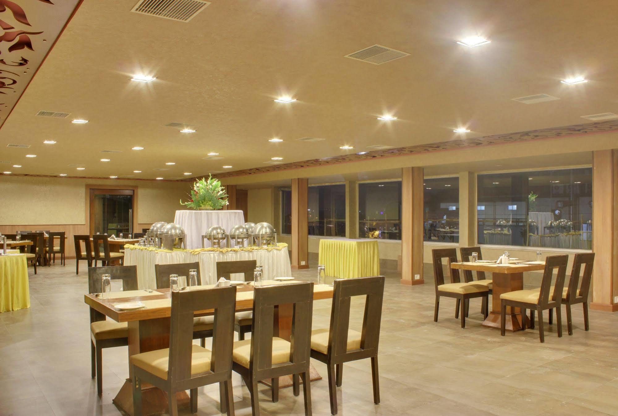 ​justa Hotel Hyderabad