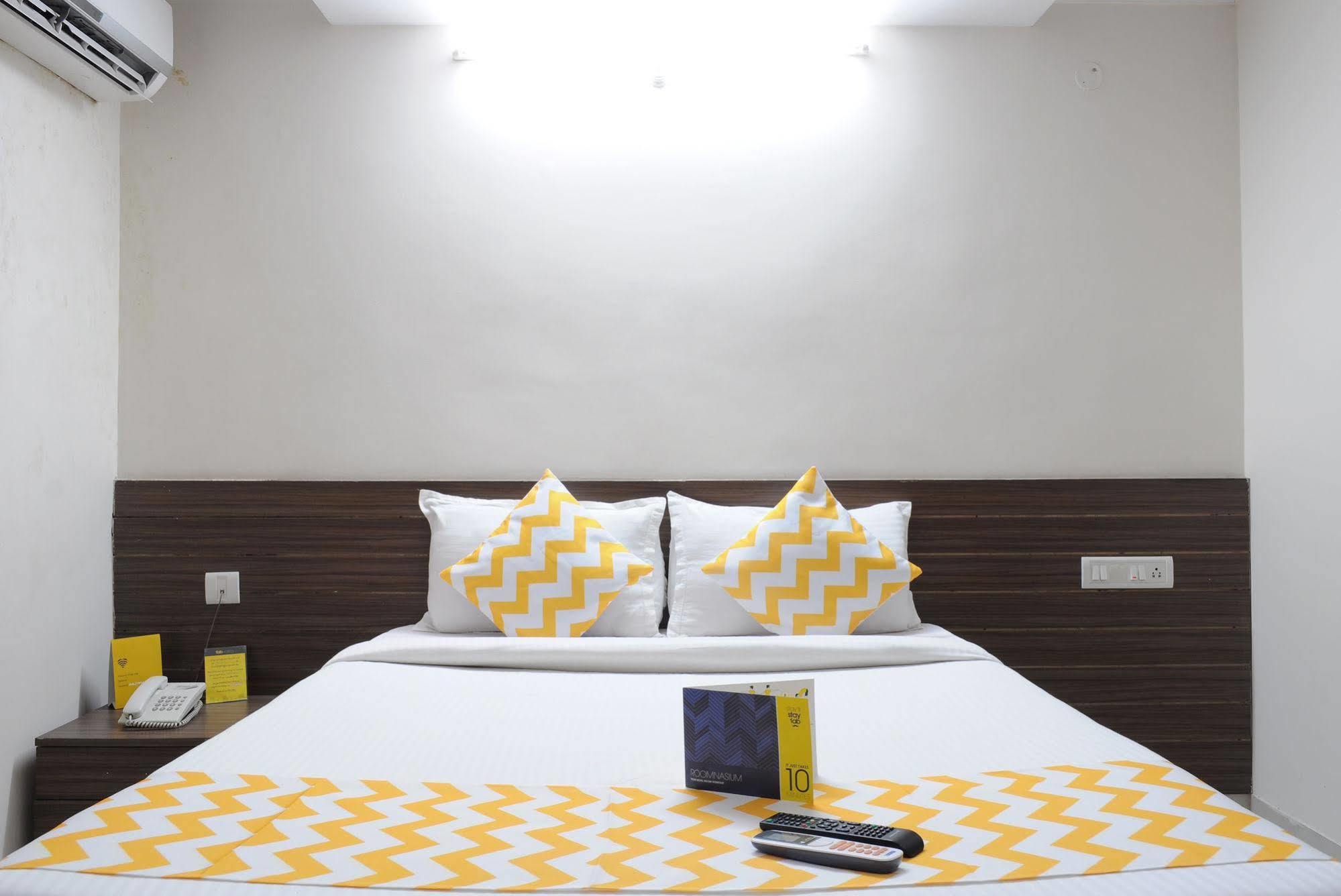 Oyo 17375 My Place Kondapur Hicc Hyderabad