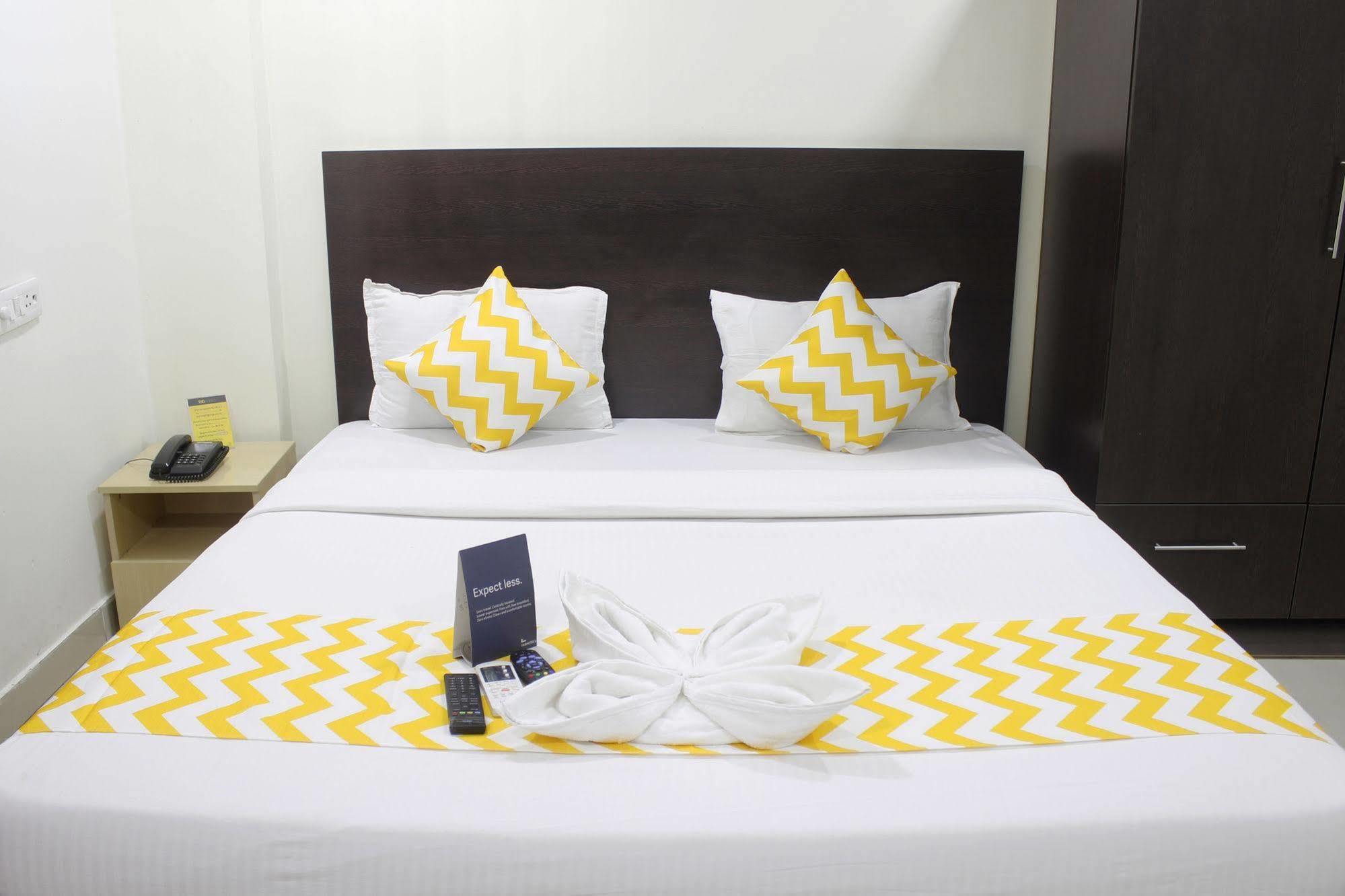 Oyo 17375 My Place Kondapur Hicc 3* Hyderabad