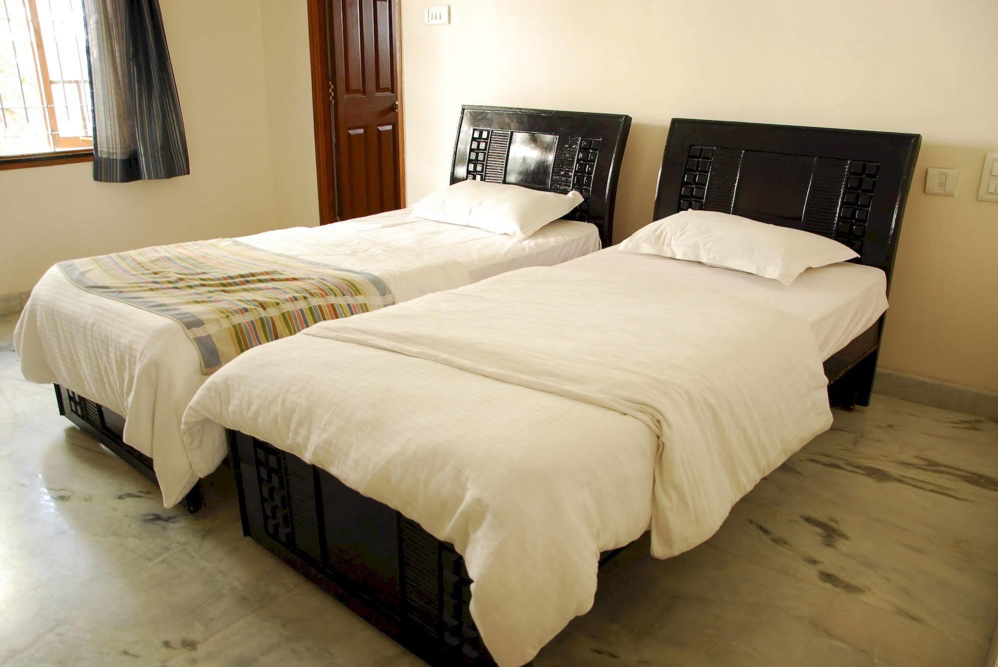 Apartment Kp Serviced Hyderabad