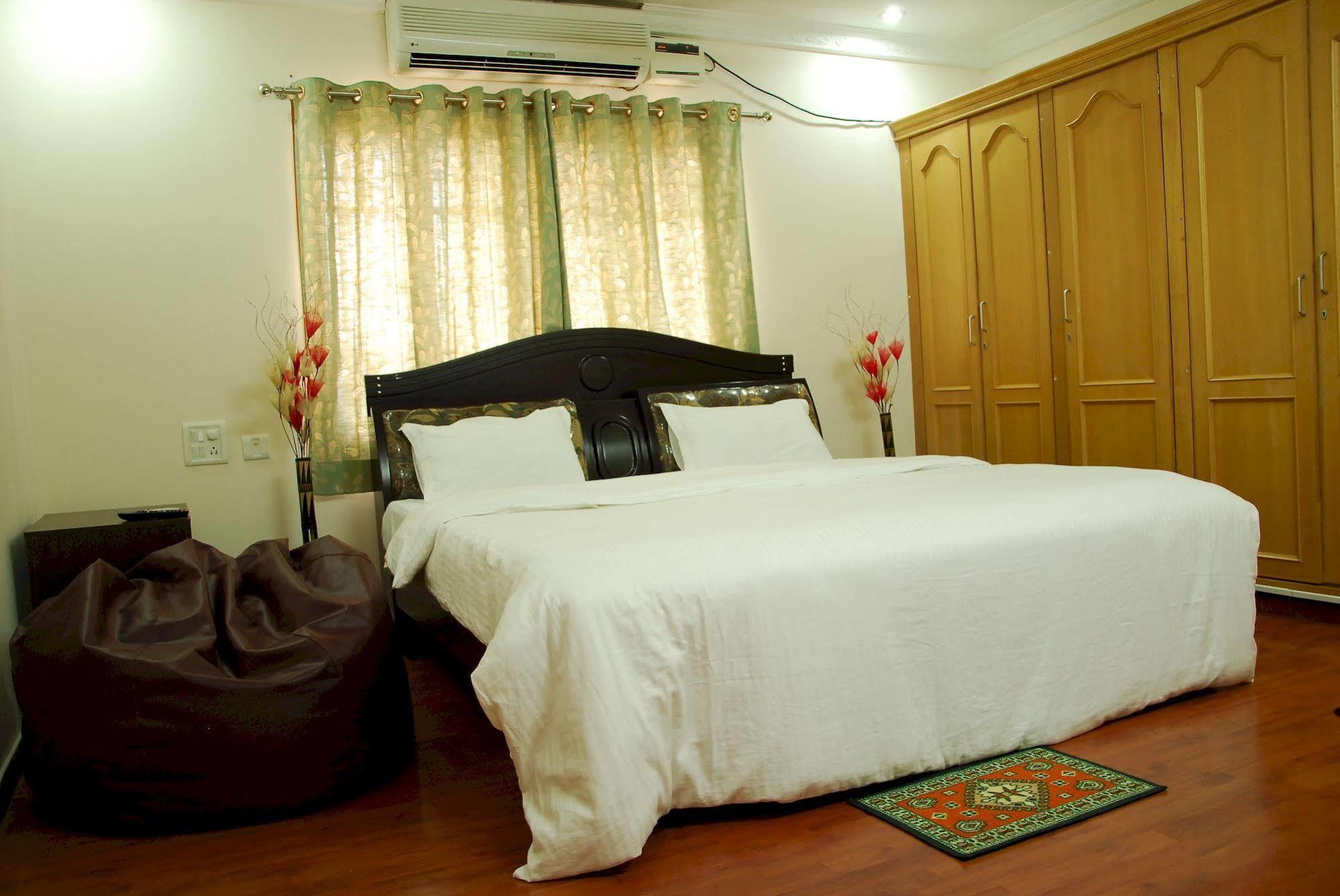 Kp Serviced Apartment Hyderabad