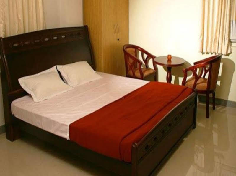 Super Collection O Begumpet Formerly Alpine Glow Sunrise