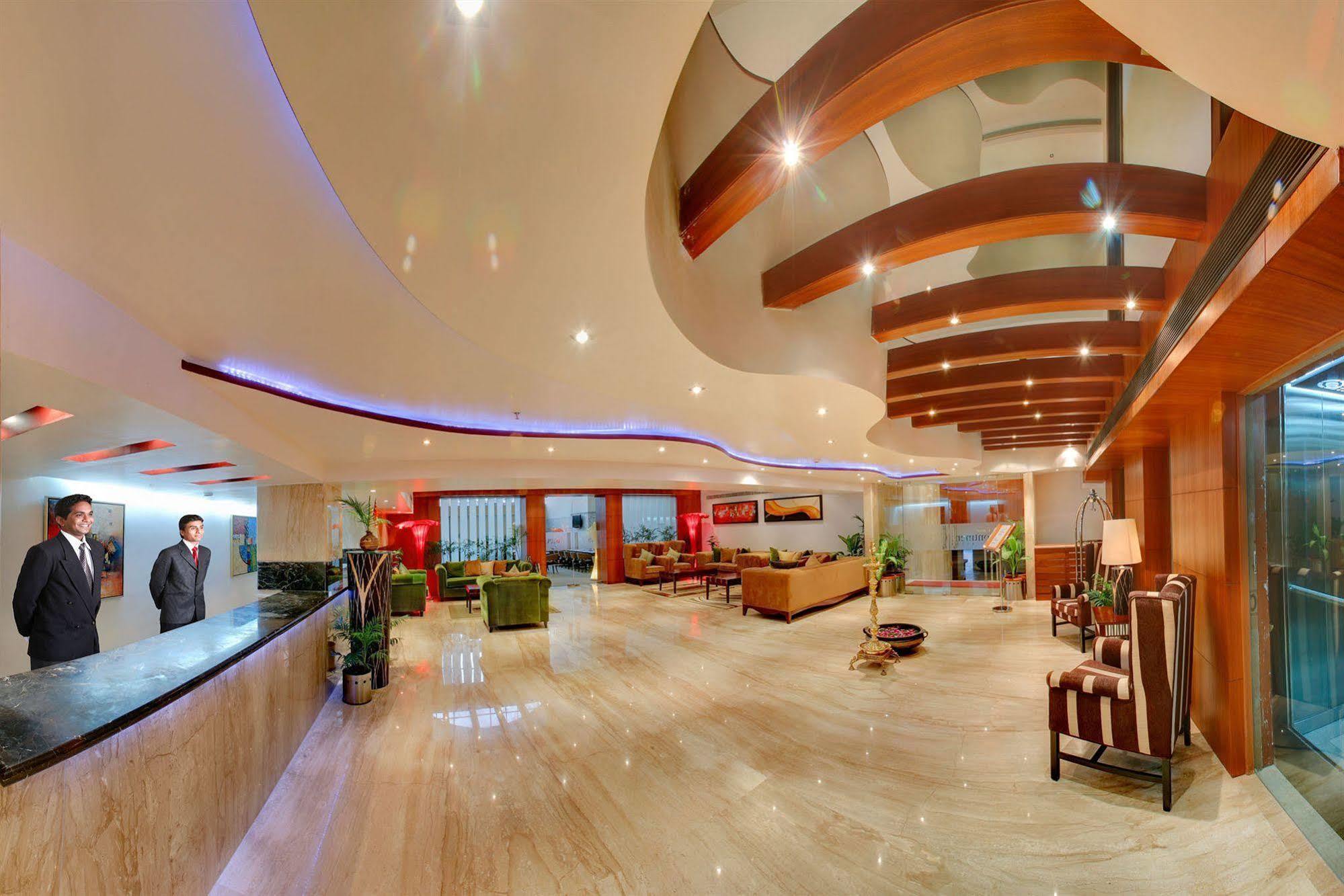 Hotel One Continent Atria