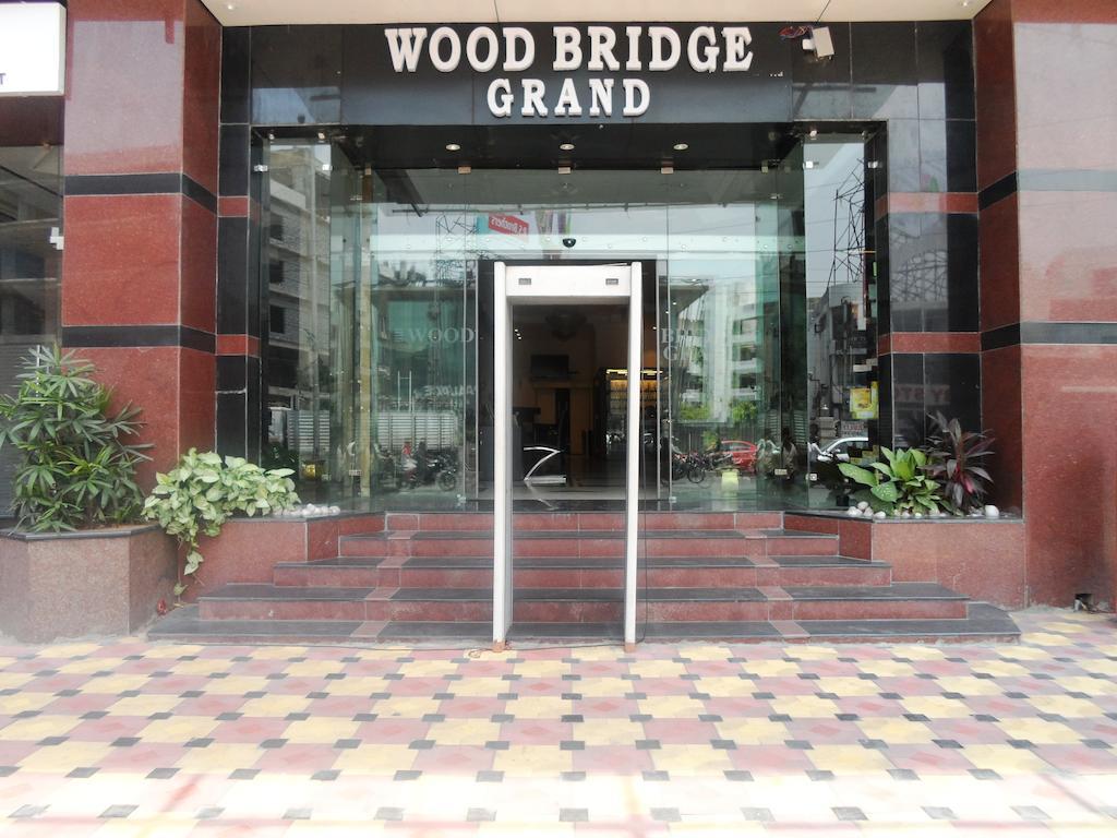 Hotel Woodbridge Grand 2*