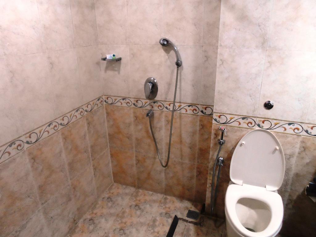Hotel Pearl Regency