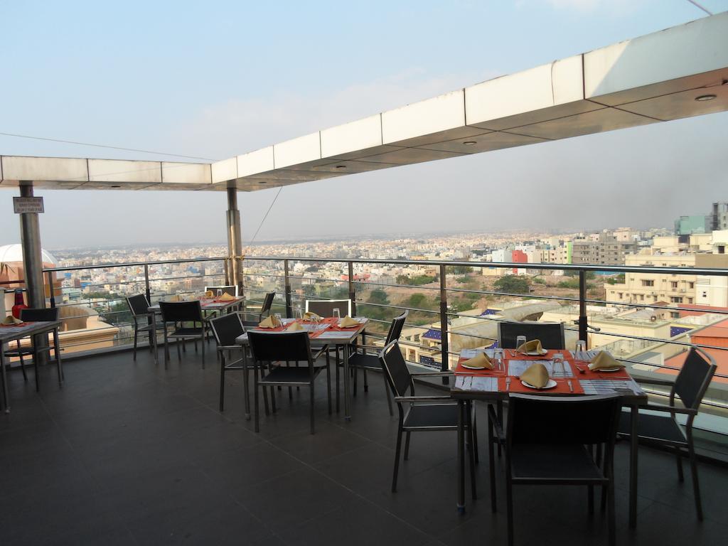 Ebony Boutique Hotel