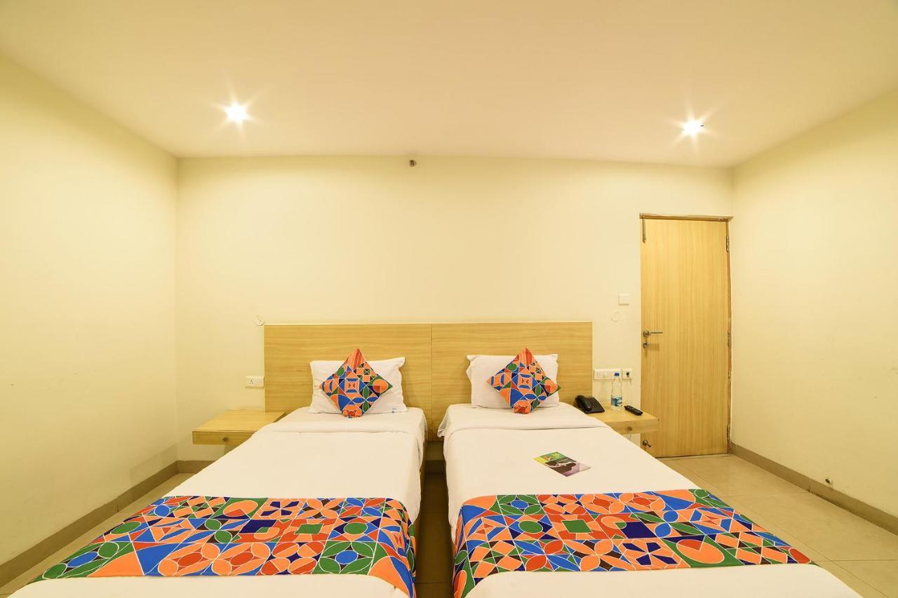 Hotel Oriva Vinflora Residency - Nr Lv Prasad Hospital, Banjara Hills