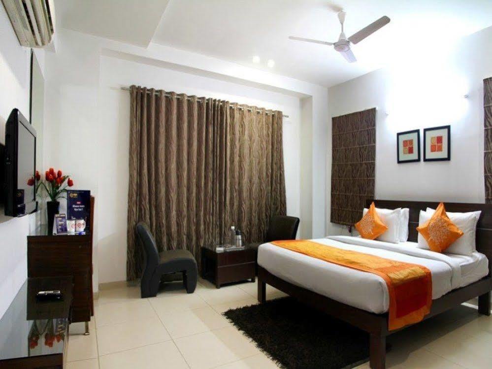 Oyo Premium Shilparamam Hitech Hotel Hyderabad