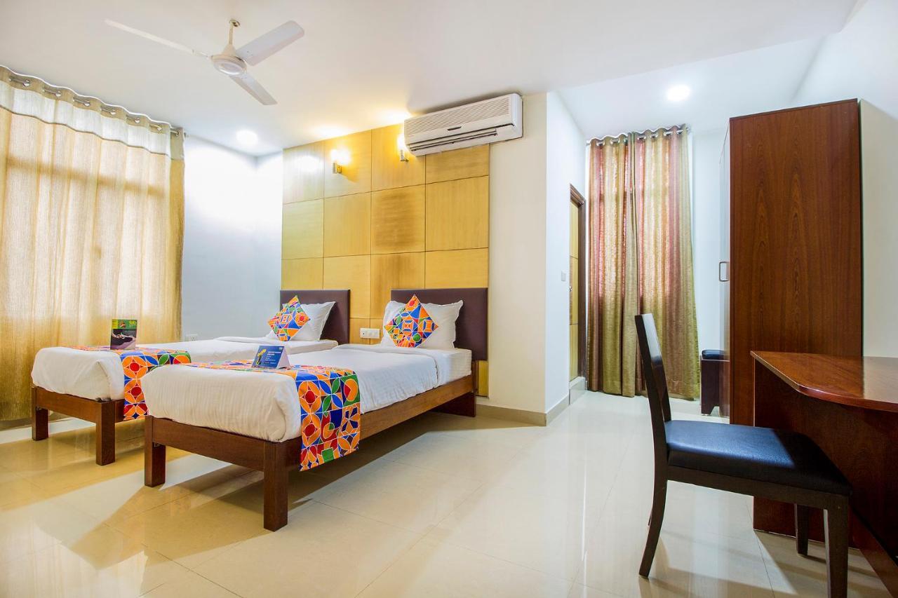 Fabhotel Prowell Caprock Hitech Hotel Hyderabad