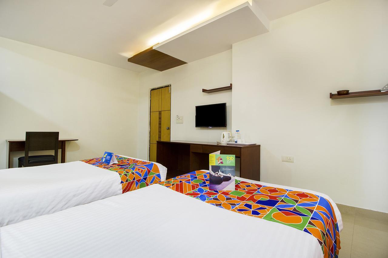 Fabhotel Prowell Caprock Hitech Hotel