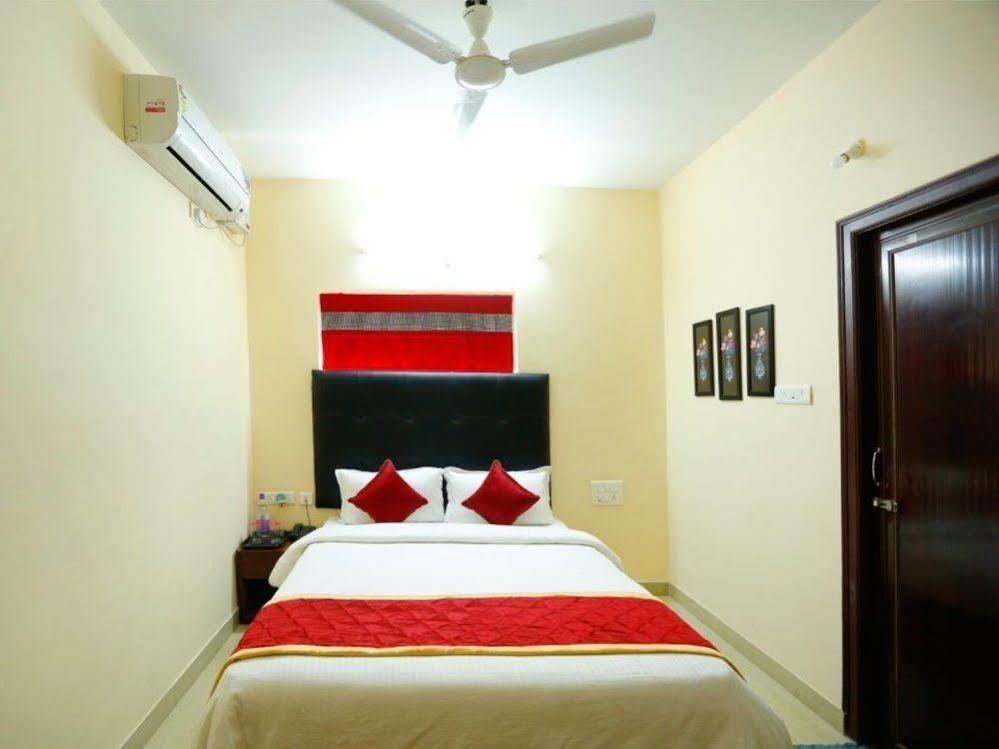 Hotel Namo Suites Hyderabad